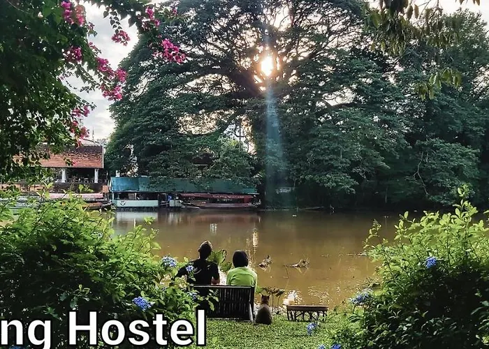映射旅舍